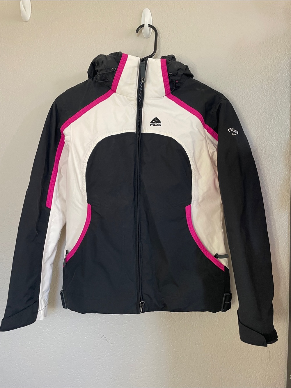 Women’s Vintage Nike ACG Ski Jacket